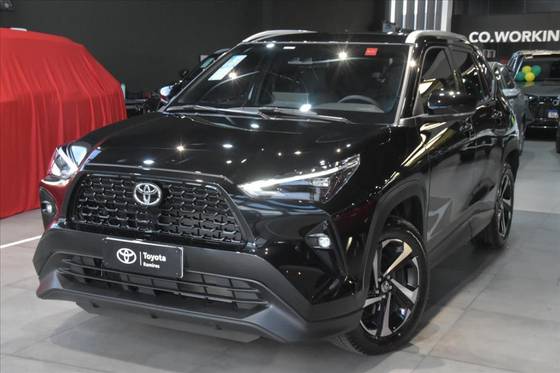 TOYOTA YARIS CROSS 1.5 VVT-I HYBRID FLEX XRE CVT TOYOTA YARIS CROSS 1.5 VVT-I HYBRID FLEX XRE CVT